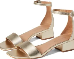 Women's Bernardo Jalena