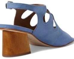 Women's Bernardo Lainey