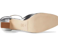 Women's Bernardo Remy