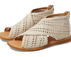 Women's Born Iwa Mac