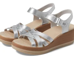 Women's Bzees Rhythm Wedge Strappy Sandals