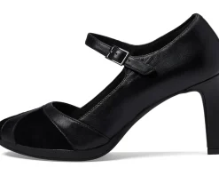 Women's Clarks Ambyr Light