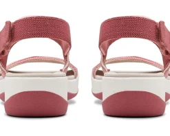 Women's Clarks Arla Stroll