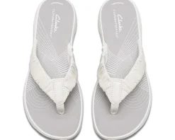 Women's Clarks Breeze Rae