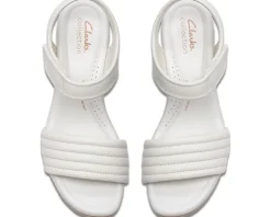 Women's Clarks Chelseah Gem