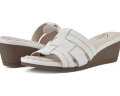 Women's Cliffs by White Mountain Candyce