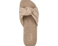 Women's Cliffs by White Mountain Fanciful