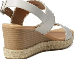 Women's DV by Dolce Vita Enchant