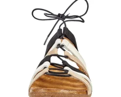 Women's El Naturalista Wakataua N5069