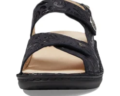 Women's Finn Comfort Barbuda