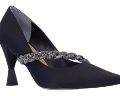 Women's J. Renee Nyomee