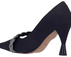 Women's J. Renee Nyomee