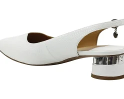 Women's J. Renee Taveta