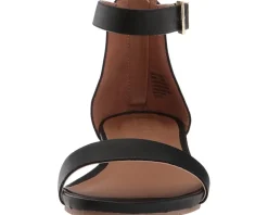 Women's Kenneth Cole Reaction Great Viber