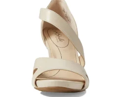 Women's LifeStride Mega