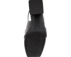 Women's Madden Girl Britanna