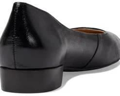 Women's Marc Joseph New York Crosby Flat