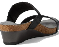 Women's Naot Royalty