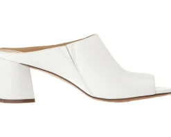 Women's Naturalizer Cyprine