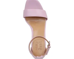 Women's Naturalizer Joy