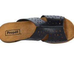 Women's Propet Fionna