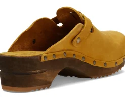 Women's Sanita Kristel