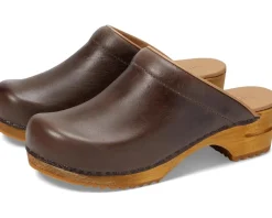 Women's Sanita Oster