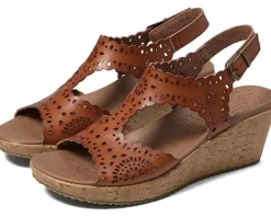 Women's SKECHERS Beverlee - Easy To Adore