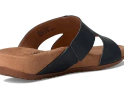 Women's SoftWalk Beverly