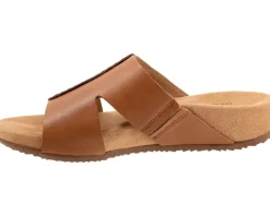 Women's SoftWalk Beverly