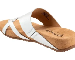 Women's SoftWalk Blaine