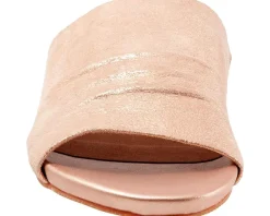 Women's SoftWalk Camano