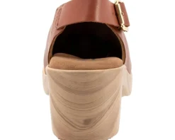 Women's SoftWalk Fairbanks