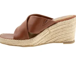 Women's SoftWalk Hastings