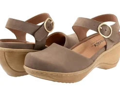 Women's SoftWalk Mabelle