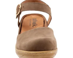 Women's SoftWalk Mabelle