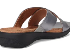 Women's SoftWalk Tillman