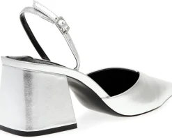 Women's Steve Madden Courtnie