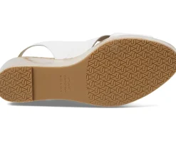 Women's Stuart Weitzman Carmen Wedge