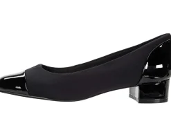 Women's Trotters Daisy