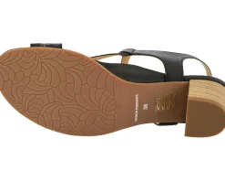 Women's Unity in Diversity Charming