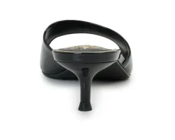 Women's Vince Camuto Faiza