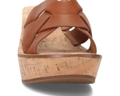 Women's White Mountain Samwell