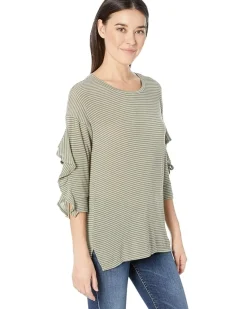 Yarn-Dyed Stripe Knit 3/4 Sleeve Top w/ Ruffle